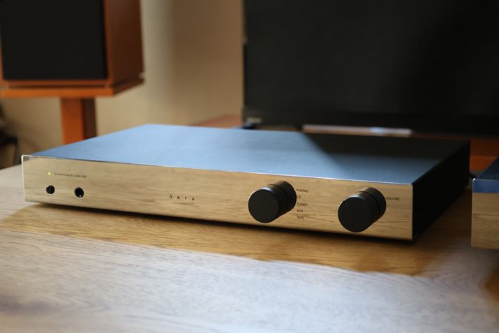 uVA 40 rebirthṽIWifƌuVA-40vBÂî߁AS̃RfBVł͂ȂȂA@̉rĂ݂邱Ƃɂ