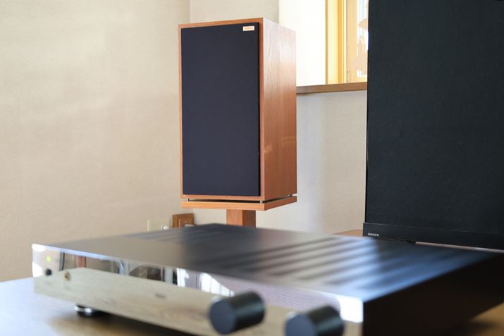 Xs[J[HARBETH́uHL-Compactv