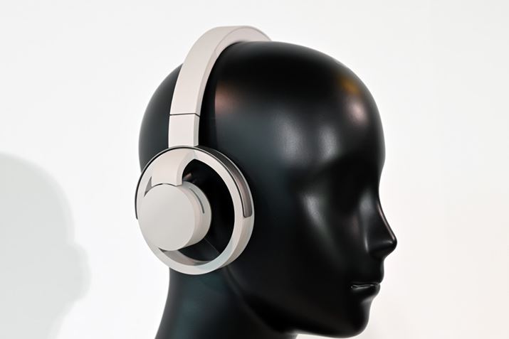 wbhẑ悤ȌڂA_ɊJĂunwm ONEv