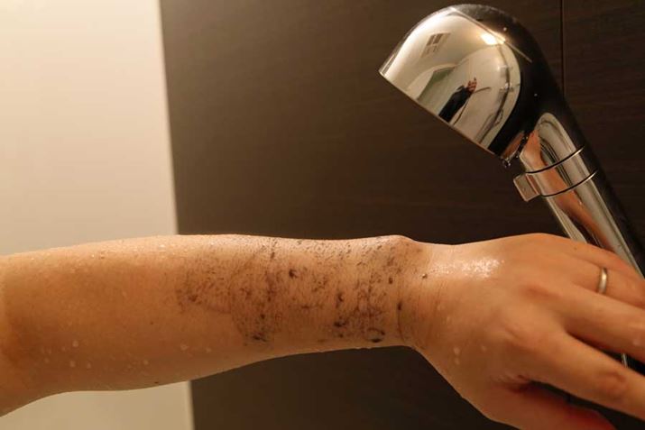 ꗎ͑AꂪLĂlqAق̍V[wbhƈقȂĂ