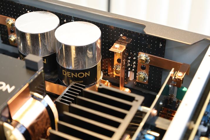 ZX[uJX^ubNRfT[Bɂ̓C[ɍ̗pꂽoXo[