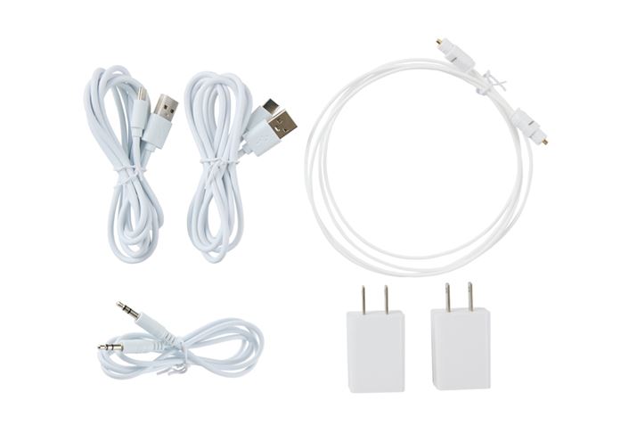 tiꎮB[dP[ûقAAiOڑp^fW^ڑpꂼ̃P[uĂe؎dl