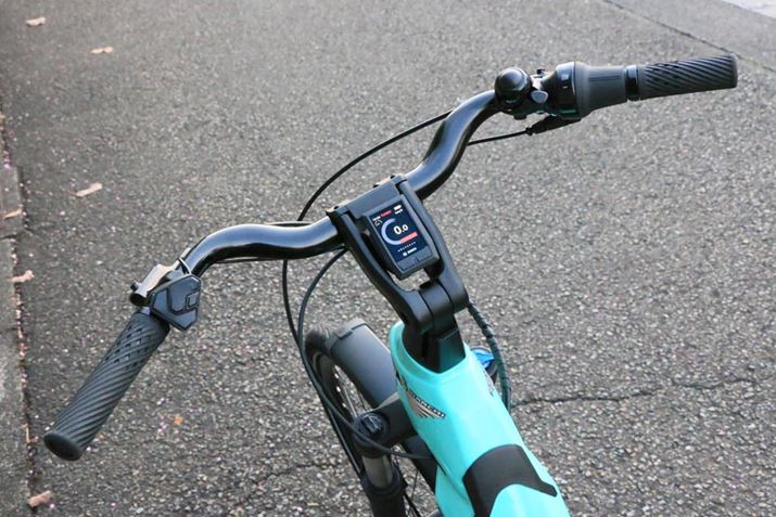 nh͂OɊpxtĂBXŎg₷`󂾁BɂfBXvC̓{bV̍ōO[hŁAuKioxvƌĂ΂RpNgȃJ[^CvBx╽ϑxAPCfXiy_̉]jAy_𓥂ޗ́iW\jȂǁȀ񂪕\ł