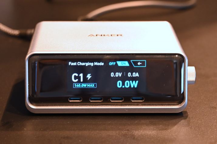 {̐ʂ̃fBXvCmFȂAẼ_CgĊe|[g̏[d[h؂ւ܂