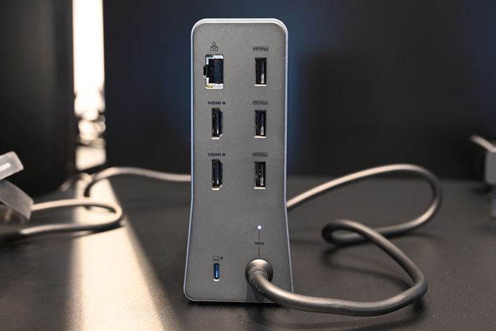 {̔wʂɂ́AUSB-CAbvXg[|[gHDMIAC[Tlbg|[gł܂