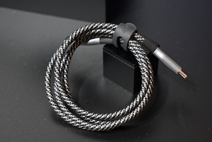 USBP[uuAnker Prime ϋviCUSB-C & USB-C P[u 240Wv