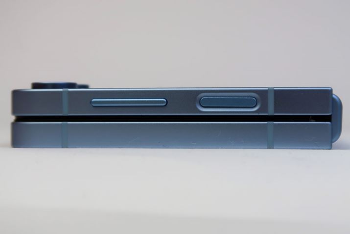 ETChɎwF؃ZT[˂d{^ƉʃL[zu