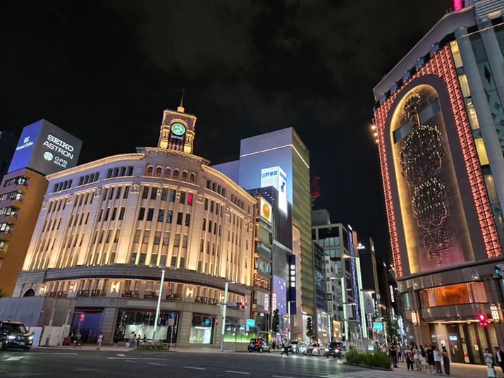 uiCg[hvŎBeĂ܂Br̉Aeꂢł