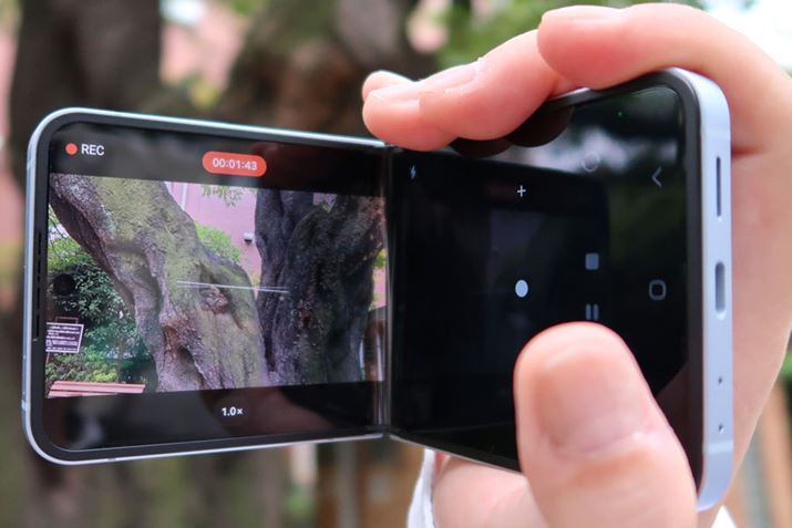 rfIĴ悤ɍ\ĎBełAuJR[_[Obvv@\pł܂