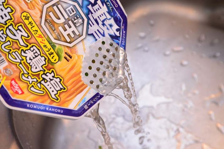 uX Mq{v́AJbvĂ΂ȂǂƓv̂œ؂