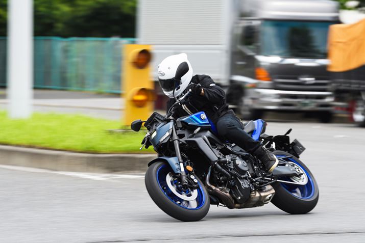 L𑝂nhOuBCfBO͂_U^[ȂǂC