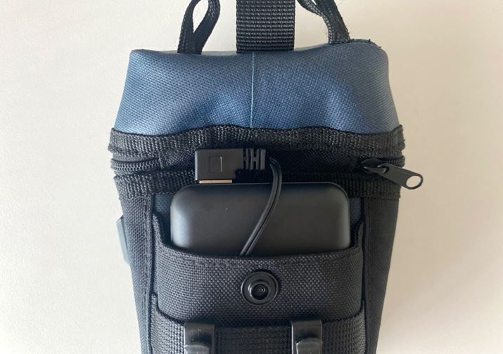 tg̃|PbgɃoCobe[ZbgƂB̃t@ƂȂĂUSBڑĎgp܂