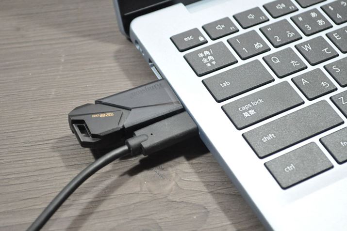 USB Type-A|[gUSB Type-C|[gł܂KxȊԊûŁAP[uUSB[̑gݍ킹łΊ܂ł