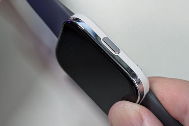 {̉E̕{^ŃAv̈ꗗ\\B邱ƂŁACӂ̃AvオV[gJbgݒł܂