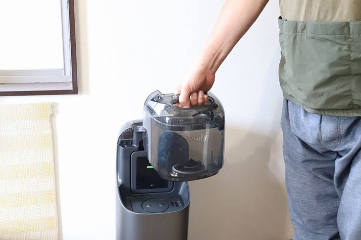 ܂܃TbƏ򐅃^NỐAɎ̐lɐΓIɐ@\