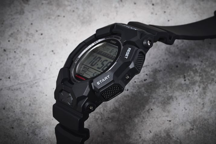 ϏՌ\20ChB̂قA[h^CAXgbvEHb`A^C}[AA[AtI[gJ_[ȂǑʂȋ@\𓋍ڂĂ