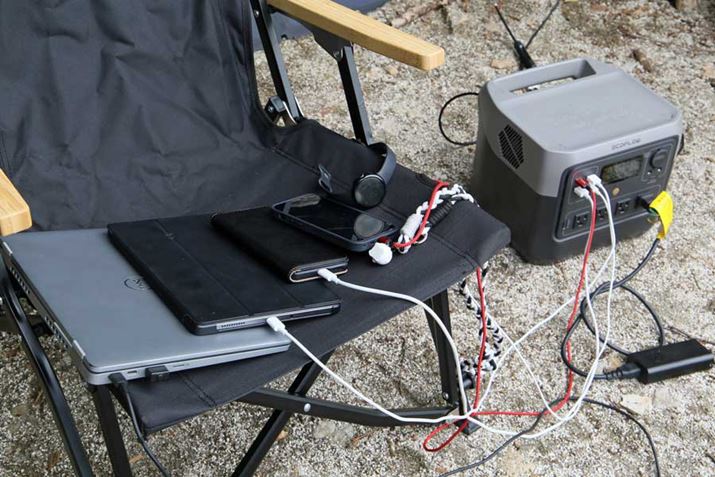 uEcoFlow RIVER 2 Prov́uEcoFlow DELTA 2v̗\ƂĎgpBHɁAm[gPC^ubgAX}[gtHȂǂ[dĂ