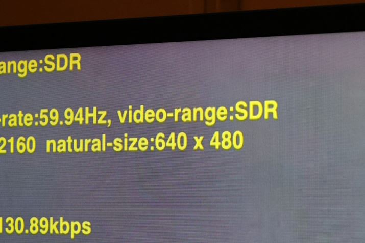 uUHDvi4KjȊỎ𑜓x\L͂ȂAɋ̏ꍇSDi𑜓x480jizMUB𑜓xŌΒnfWȉł邱ƂɒӁBʐ^́uApple TV 4KvŁuЂ̖vi1952NijĐA𑜓xmFƂB4:3f̂߁A𑜓x640ƕ\ꂽ