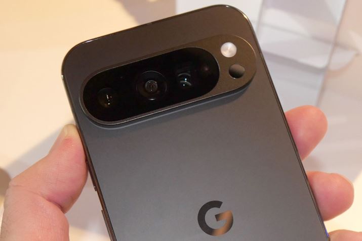 uPixel 9 Prov͖]J𓋍ڂĂAw5{Y[ł̎Be\BAIZpp𑜃fW^Y[ł͍ő30{܂ł̎Be\