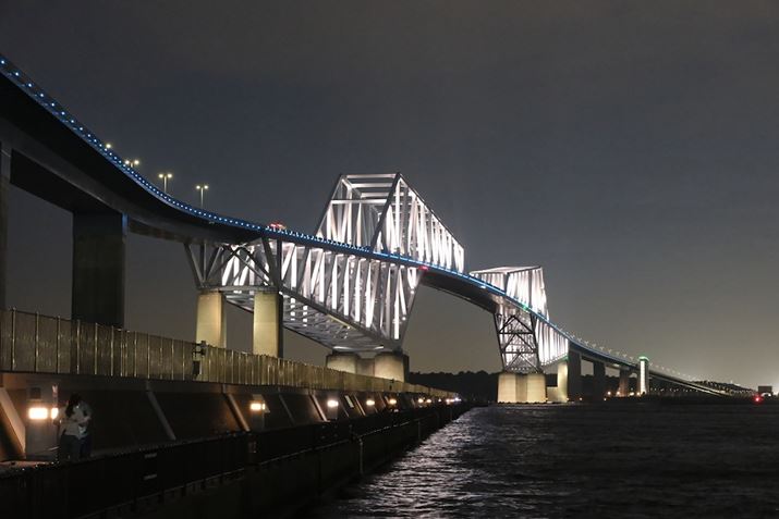 X-T5AXF16-50mmF2.8-4.8 R LM WRA50mmi35mmZ75mmjAF5.6A1/5bAISO6400AzCgoXFI[gAtBV~[VFPROVIA/X^_[hBeʐ^i7728×5152A21.8MBj