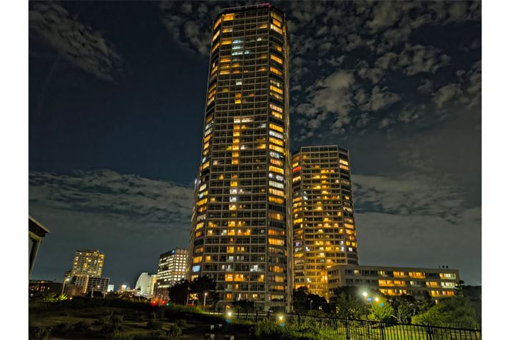 uiCgrWvgΖiob`ꂢɎBꂽiCJF1{j