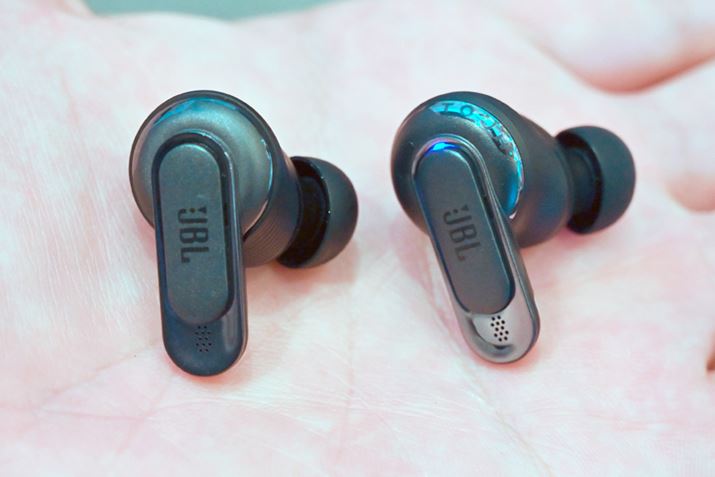 uTOUR PRO 3vAEuTOUR PRO 2vBV[gXeBbN^̃Cz`̗p