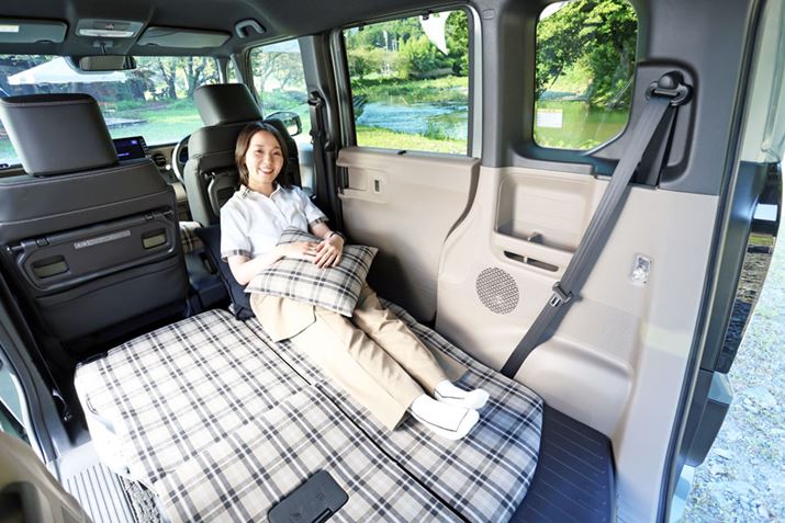 uN-BOX Joyv̉׎|č΁A܂Ń`FbÑJ[ybg~̏ɍĂ悤ȁAbNXC𖡂킦