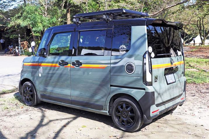 uN-BOX Joyv̓OɃz_̃ANZT[𑕒΁A̖͂͂