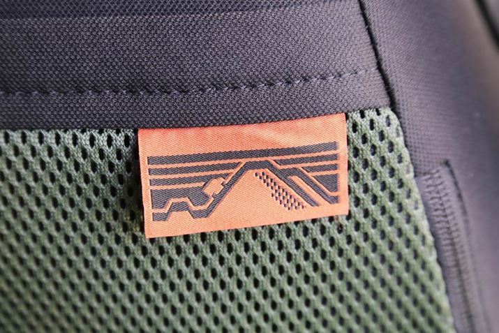 ^OЂƂŁAV^uXy[VAMAv̂܂܂ȃfUCvfĎƂgVѐShɂzĂ