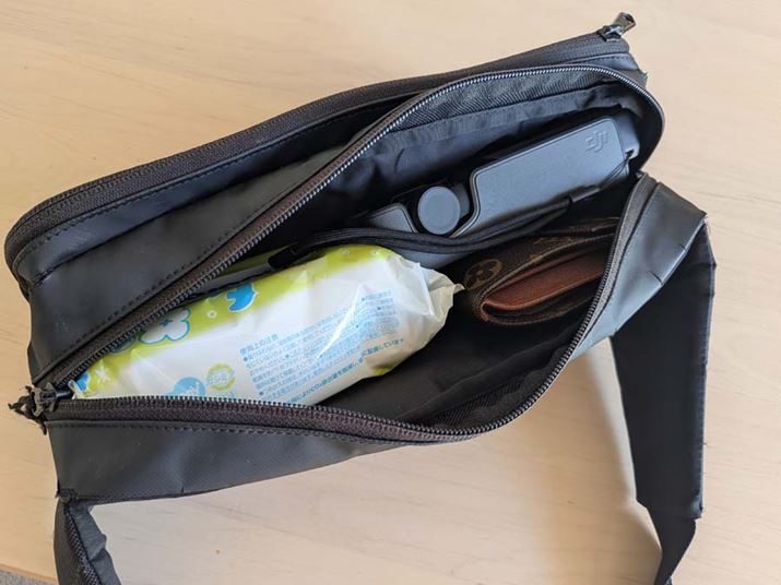 EGXgobOɁAق̉וĂȂRpNg{fB