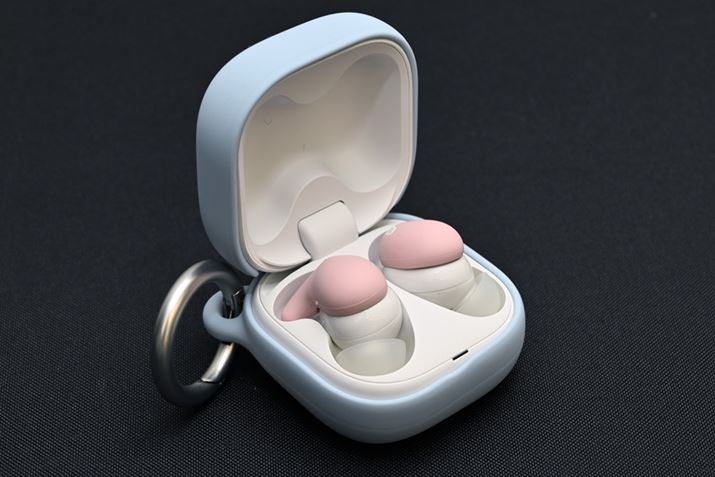 ʐ^̂悤ɁutBbeBOT|[^[vƁuP[XJo[vtւāACzɌoĂ݂Ă͂ł傤H