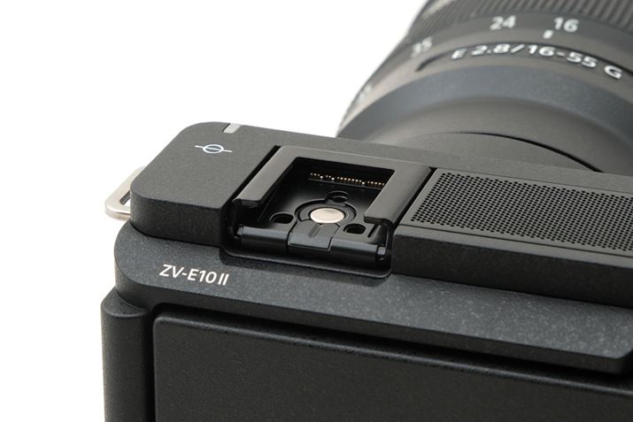 u}`C^[tF[XV[vɂ́AOXg{܂߂Ă܂܂ȑΉANZT[𑕒ł܂Bނô܂܎ĝ͏XCɂȂƂ