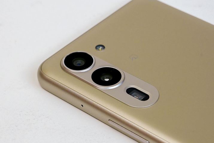 o肪ȂwʃJBJɂ́uTCtP[^CvΉł邱ƂAFeliCa}[NvgĂ܂