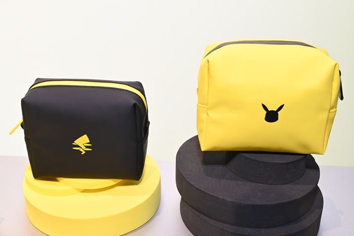 [dP[uȂǂ̃KWFbgނ̎[E^тɕ֗ȁuAnker RpNg|[` sJ`EfvBJ[oG[V́AubNƃCG[2FWJłBAnkerXgẢi1,990~iōj