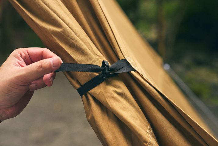 egJۂ́AzNNƊČŒ肵܂Bz𗯂߂gO̓eg̑O̔ɕtĂ܂