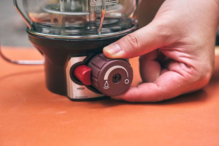 {̂̂܂݂EɎ~܂܂ŉ񂵂āAKXItɂȂĂ邱ƂmF܂