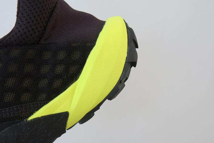 ~bh\[ɂ̓NbVƔɂꂽut[GZ RpEhv̗p