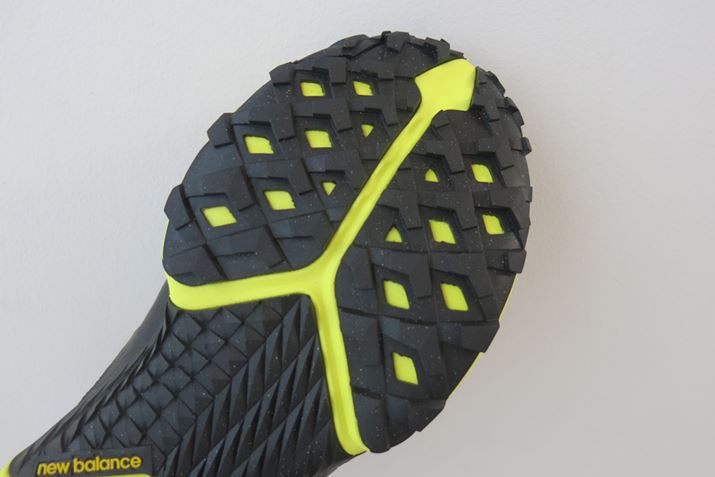 ^tȎRjł悤AEg\[̓Obv͂ɂĂ