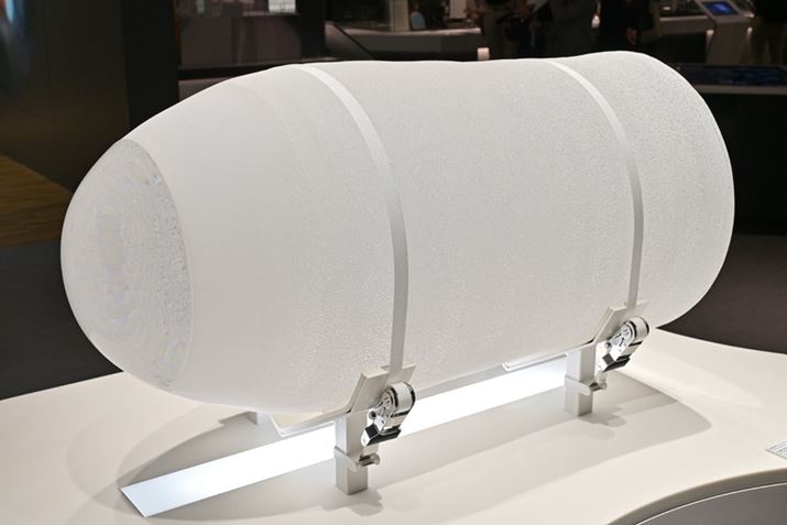 C_Xg[][ł́AjR鐢Eő勉̍ΉpKXCSbgɐGBj[AOɂWĂAujR̋ZpvےV{IuWF