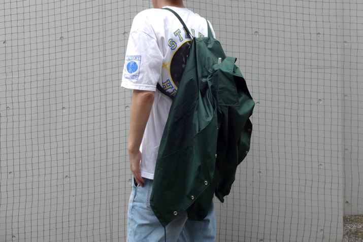 Xgbv𗼌Ɋ|΃obNpbN̂悤ɔwƂ\Bwʂ̃|PbgɏdוĂĂAWPbgƑ̂ƃtBbg邽ߓ₷mۂł܂