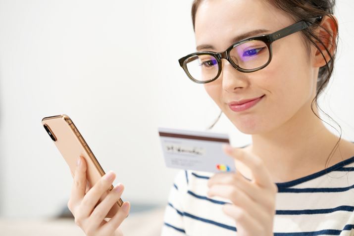 ،ЂƃNWbgJ[h2KvȂ̂ŁAJ݂J[h̐\݂͂ʓ|܂񂪁Axݒ肷΁A͎Őϗ|Cgt^p܂