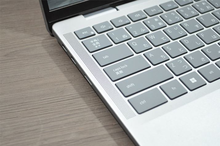 L[{[h̗ɂ2W×2̃Abvt@CAOiV䔽ˁjXs[J[𓋍ځBɂẢɍL܂B剹ʂɂĂAȂǂ͂܂CɂȂ܂