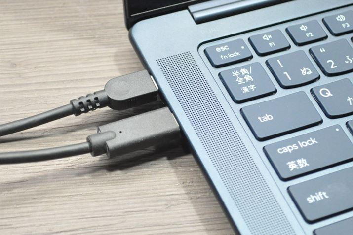2USB Type-C|[gɂ͓KxȊԊûŁAP[umP[uUSB[̑gݍ킹łΌ݂ɊɎg܂