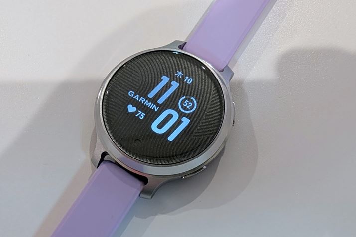 uLily 2 ActivevATCg̔i52,800~iōjA2024N1010