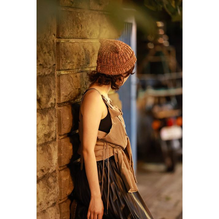 EOS R5 Mark IIARF135mm F1.8 L IS USMA135mmAF1.8A1/100bAISO12800AzCgoXFAsN`[X^CF|[g[gBeʐ^i5464×8192A25.1MBj