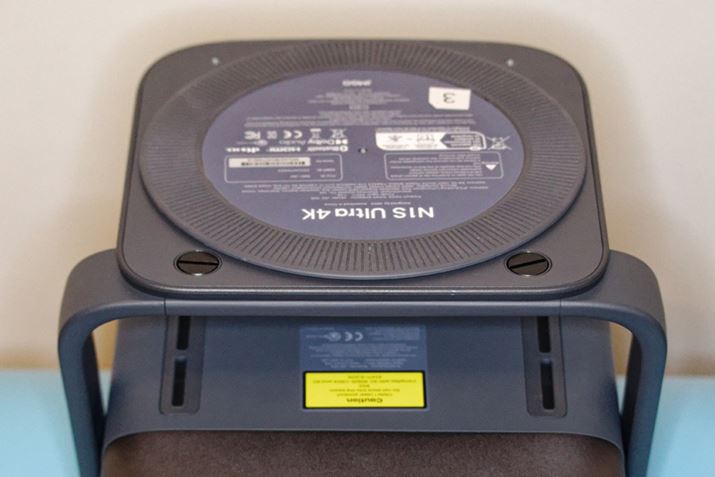 uN1S Ultra 4Kv́uN1Sv傫d߁AɎU邽߂̉]ՂʂɔĂ܂