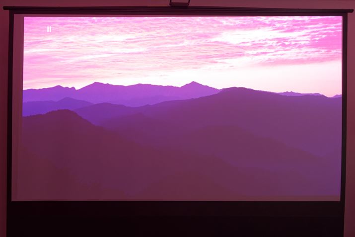 uN1S Ultra 4KvF邳^7A摜[h^f