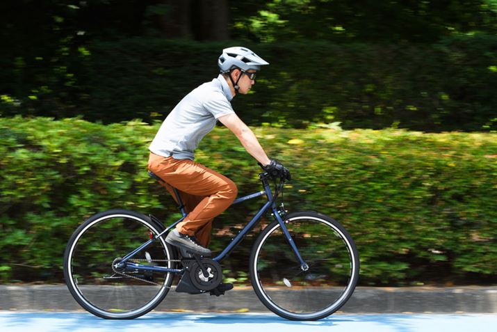 PCfXiy_̉]jɃAVXg邱Ƃ͂ȂAAVXgȏォ邱Ƃ͂Ȃ̂e-BikeƂ͈ႤƂ낾