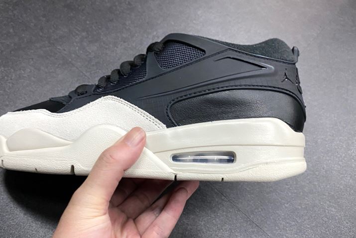 ~bh\[ɓڂꂽuMax AirNbVjOvAɂ炩ȗSnƔ͂^܂BԂ̒płɂAǂȏ󋵂ł肵T|[g