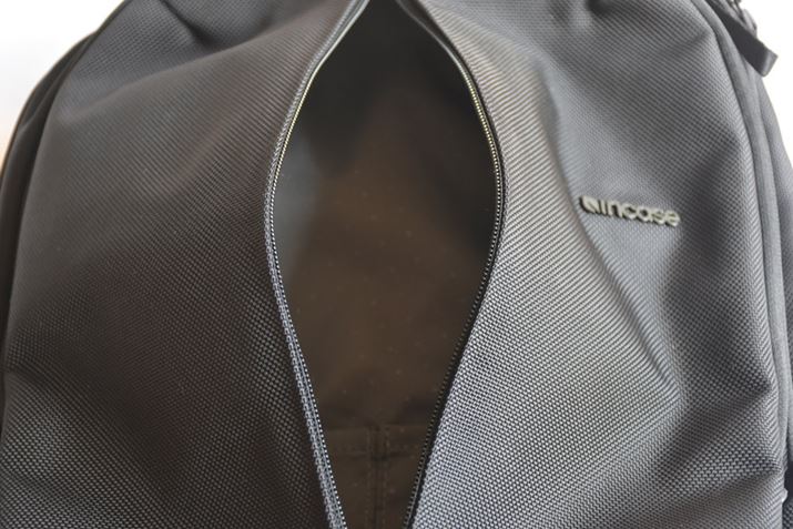 tgcɑWbv̓fUC̃ANZgƂĂ@\